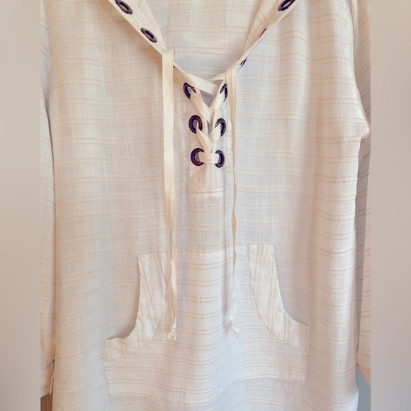 L*Space Love Letters Tunic Size Medium - Picture 5 of 9